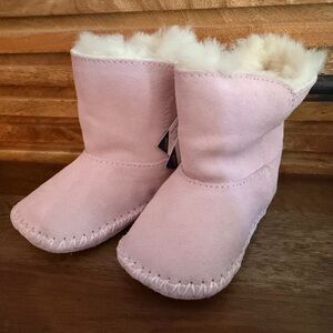 UGGS Shoes, Boots, Girls New Infant Bootie - NWT